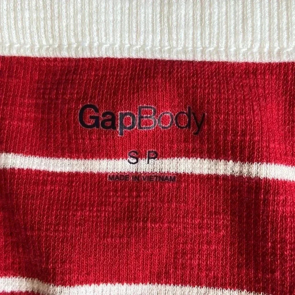 Gap Body  | Onsie - Picture 2 of 9